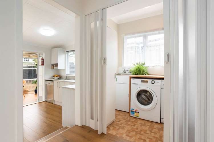 3 Eastglen Road Glen Eden_15