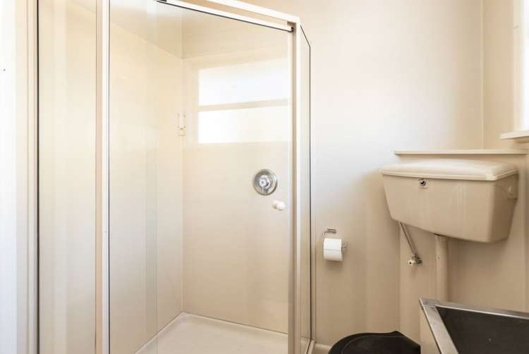 2/1 Ward Street Springlands_8