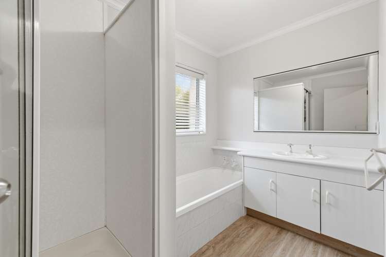 10 Russley Drive Mount Maunganui_17