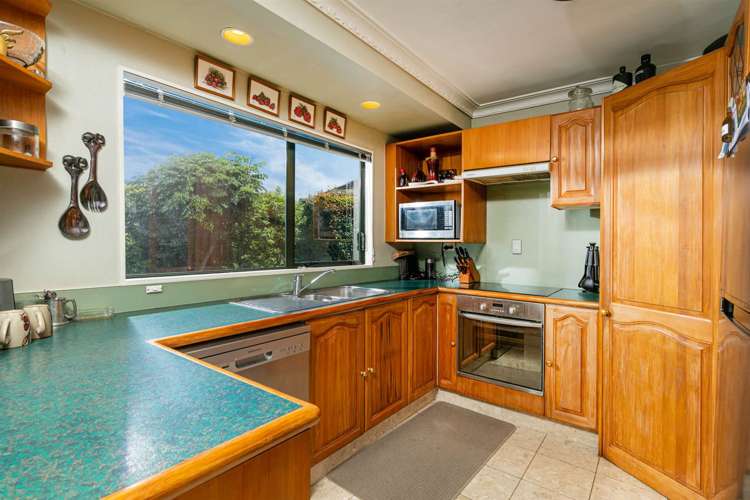 301a Glengarry Road Glen Eden_6