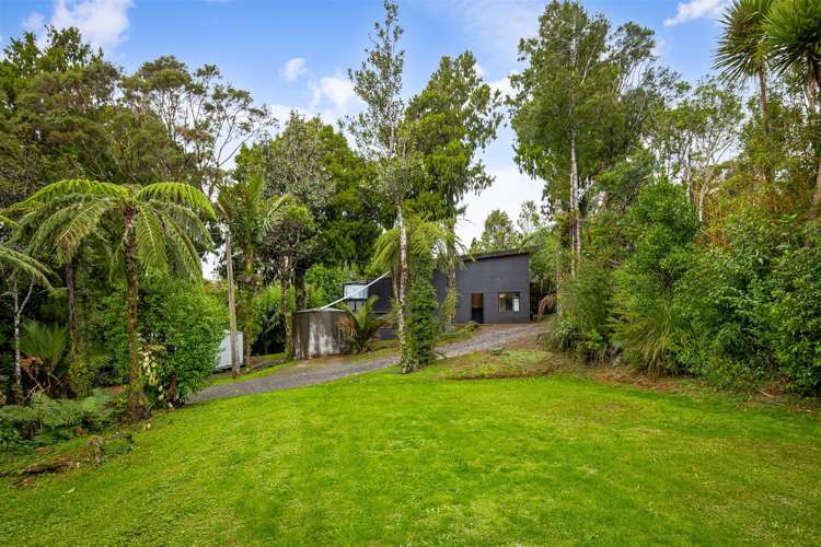 6 Tawari Road Henderson Valley_23