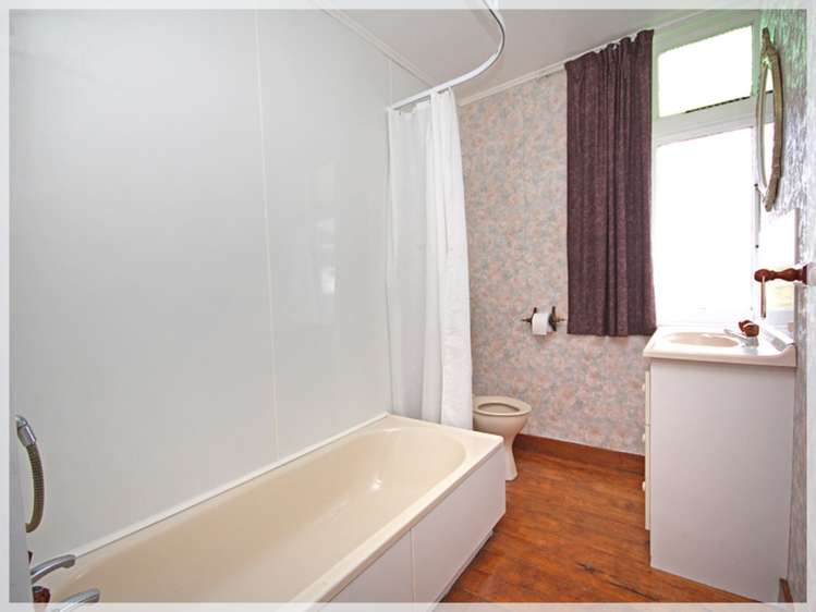 8 Rosina Road Tangimoana_14