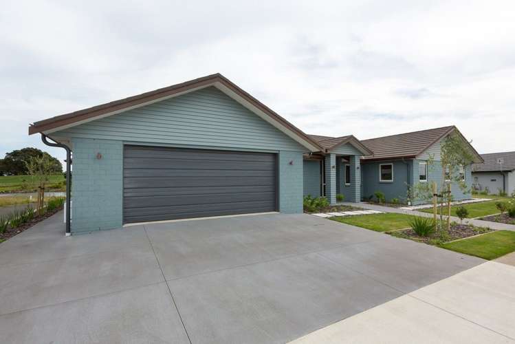 53 Links Drive Waiwhakaiho_18