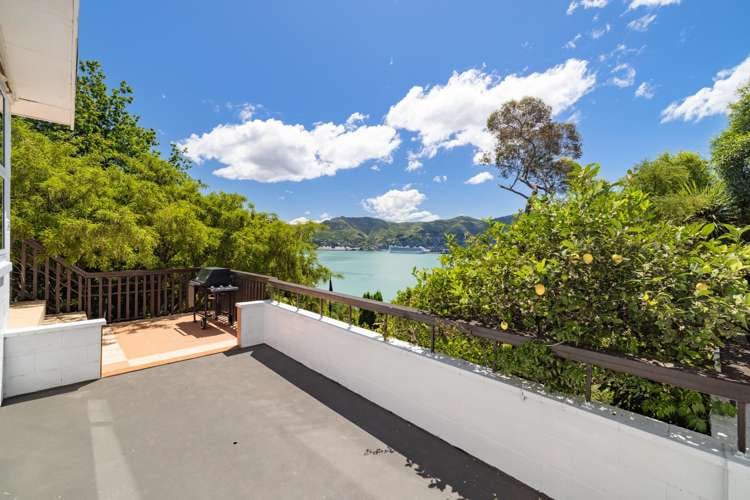 23 Te Ara Crescent Diamond Harbour_11