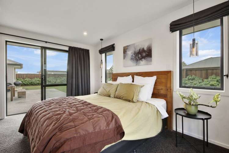 3 Merino Crescent Amberley_17