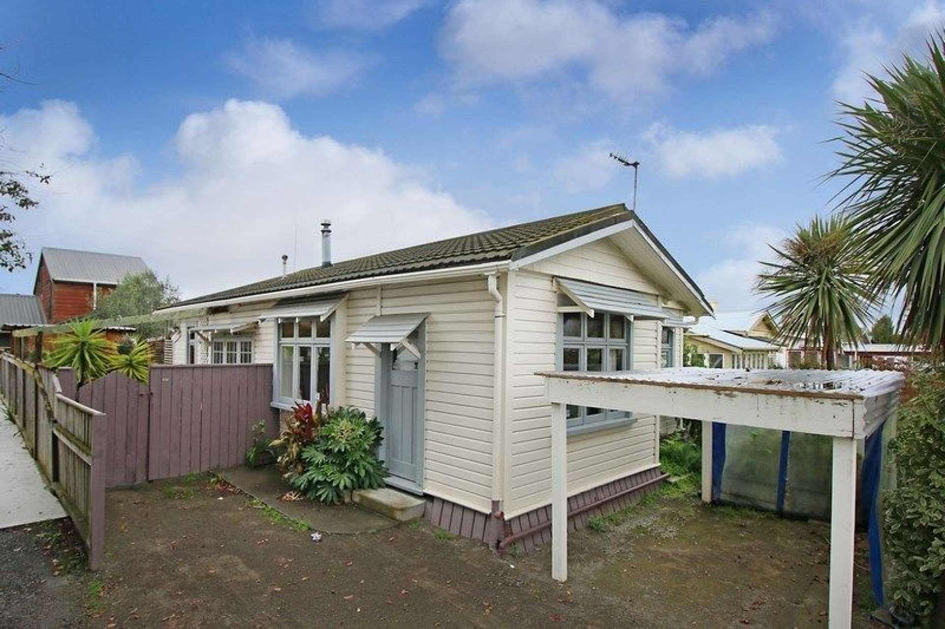 522 Tremaine Avenue Takaro_0