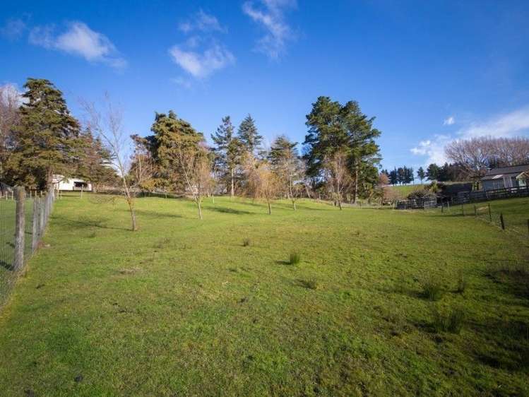 562 Lees Road Feilding_20