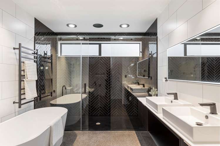 55A Nixon Road_3