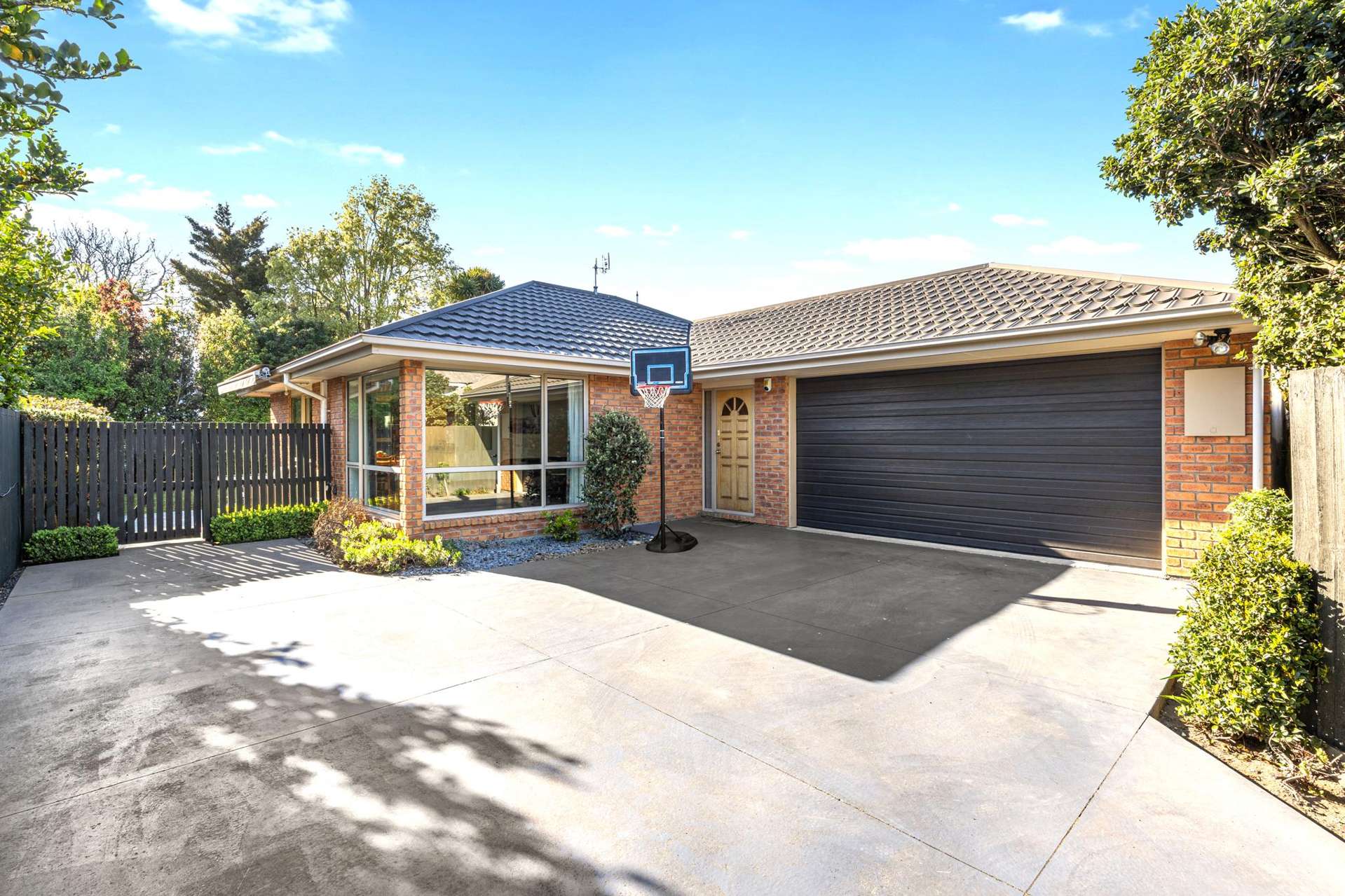 104A Hills Road Edgeware_0