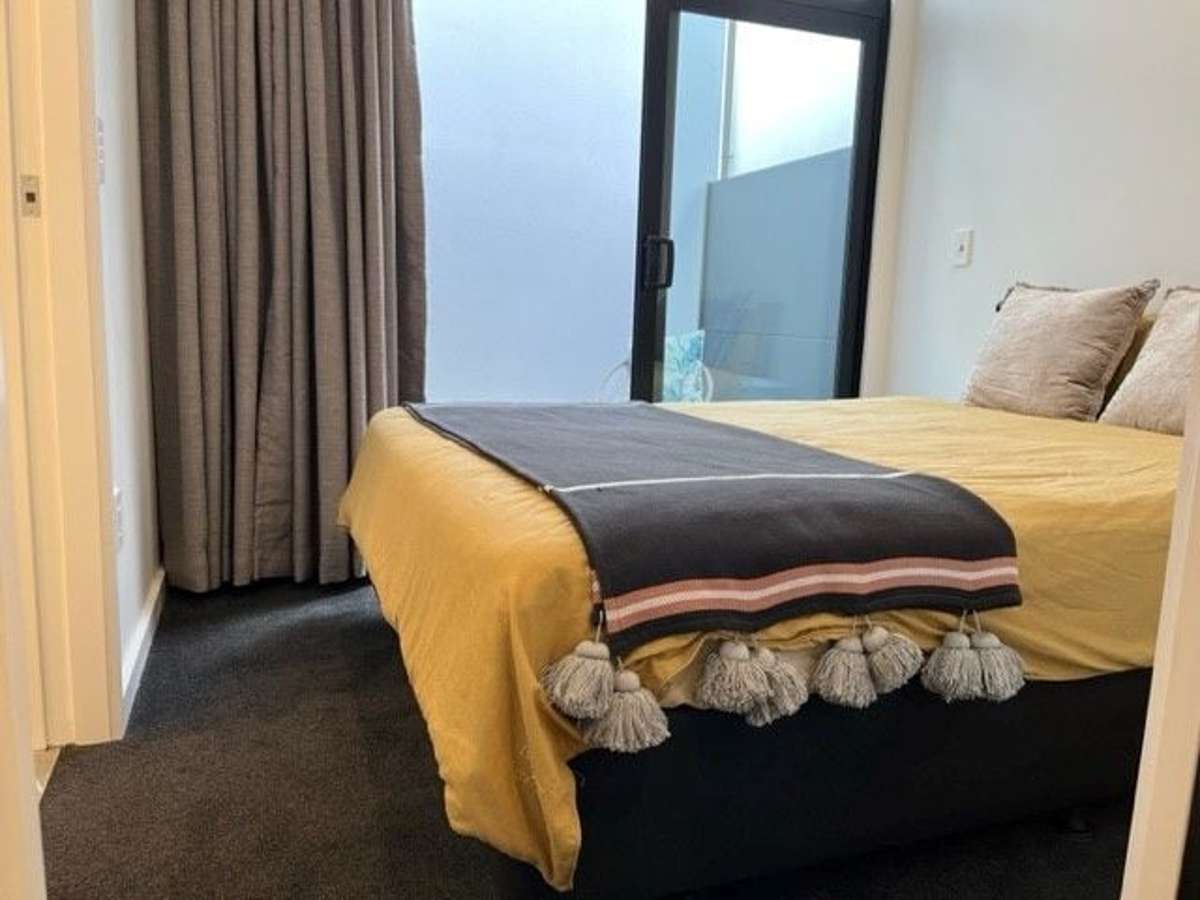 1 Bedroom Fully Furnished Wellington CBD 5