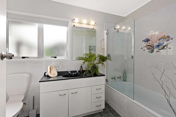 12 Penguin Street Leigh_14