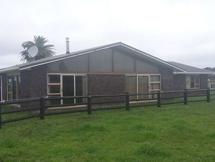 46 Airport Drive New Plymouth Airport_1