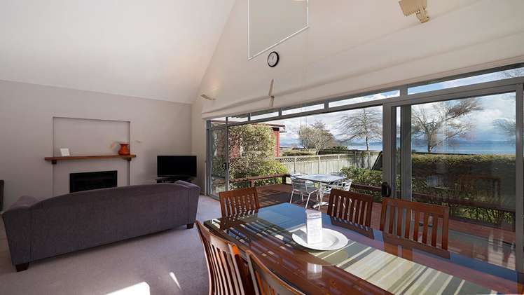 7/1420g Hamurana Road Mourea_2