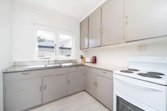 3/145 College Street Awapuni_4