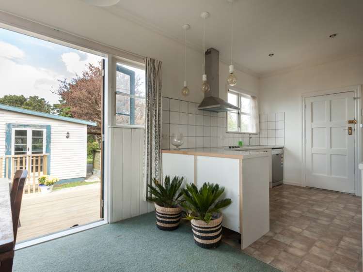 8 Birdwood Street Featherston_7