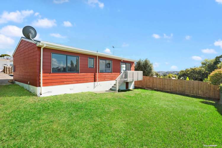 19a Fairclough Road Beach Haven_2