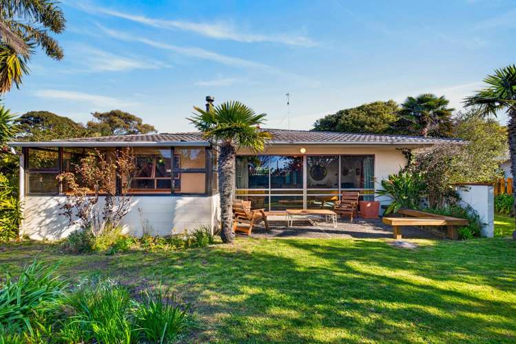 22 Gordon Road Te Awanga_13