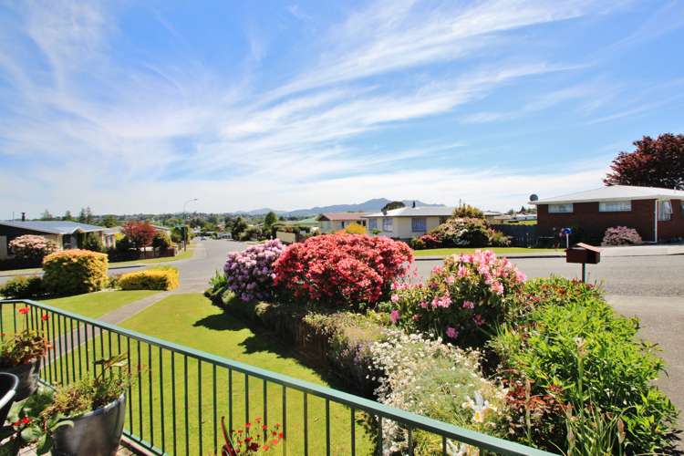 19 Walker Street Gore Surrounds_14