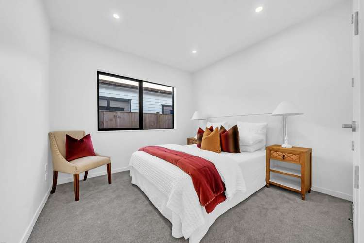 28 Korowhiti Road Clarks Beach_13
