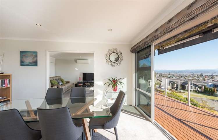 8 Berkshire Place Stoke_6