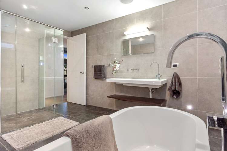 1 Te Waihora Street Pegasus_21