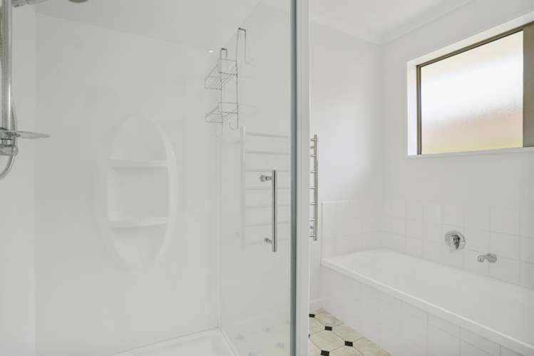 10 Gladstone Road Woodend_11