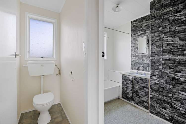 32 Pembroke Street Patea_11