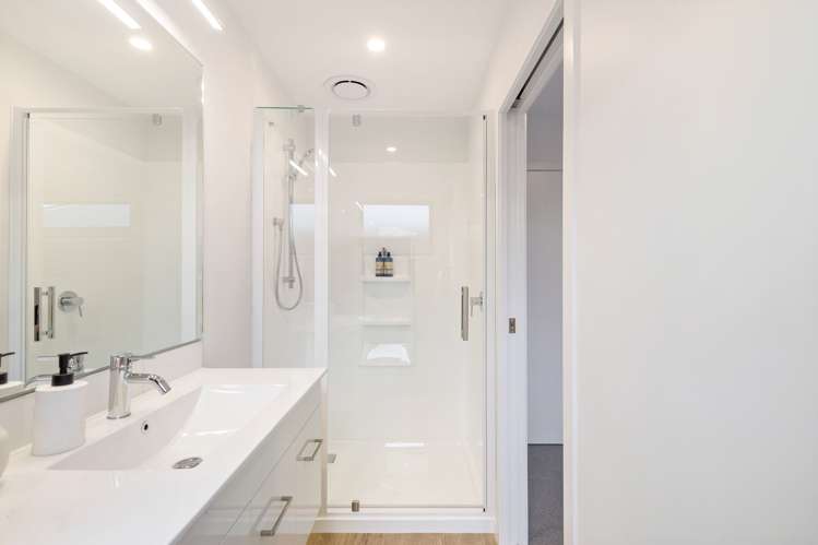 95 Muster Road Jacks Point_25