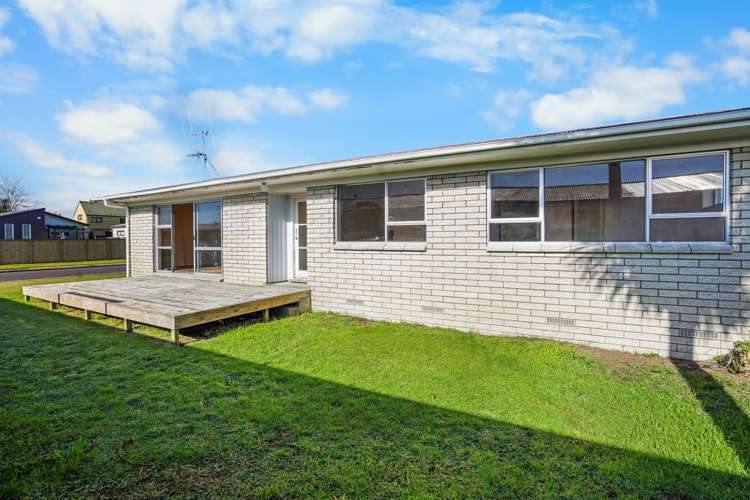 5 Leslie Place Deanwell_9