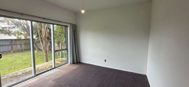  12 Rimutaka Street Paraparaumu_12