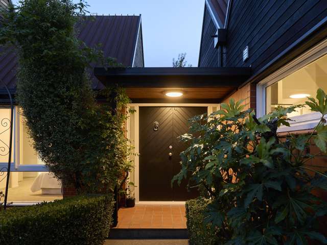 The Mid-Century Marker - Defined by Design