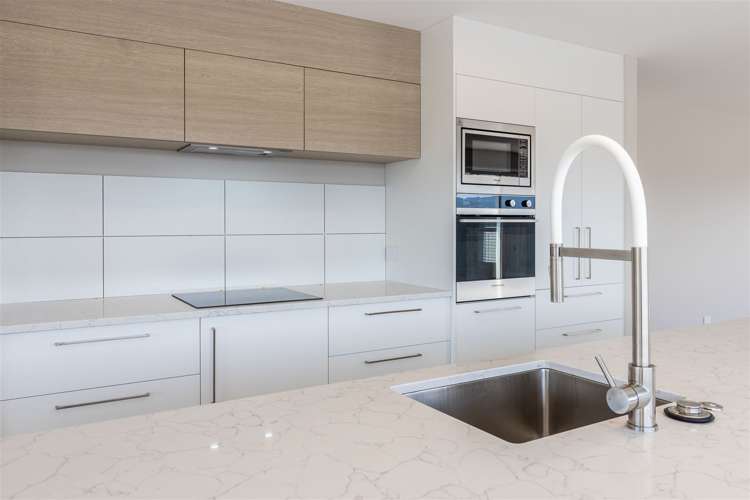 14 Whitehall Drive Springlands_12