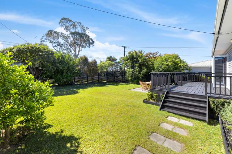 29 Tirimoana Road Te Atatu South_6