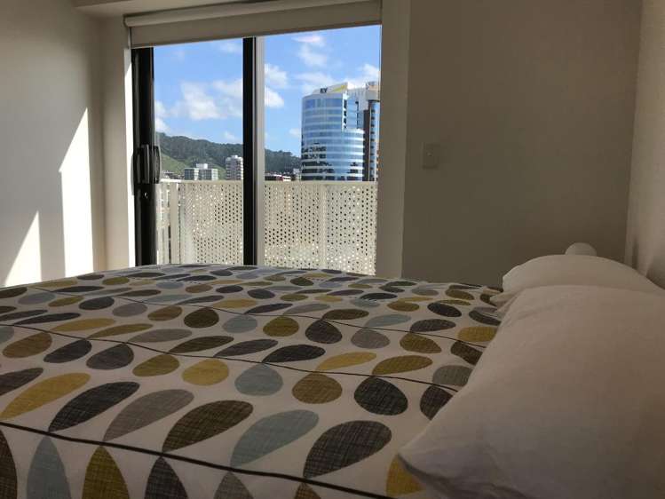 1701A/111 Dixon Street 2185_6