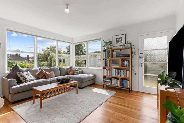 4/11 Preston Avenue Mt Albert_3