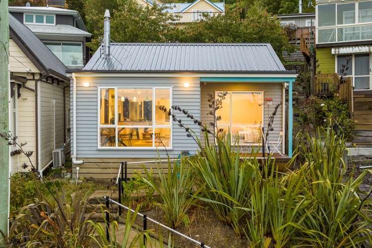 35 Sumner Road Lyttelton_16