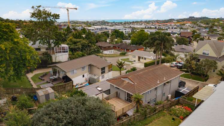 45 John Dee Crescent Red Beach_22