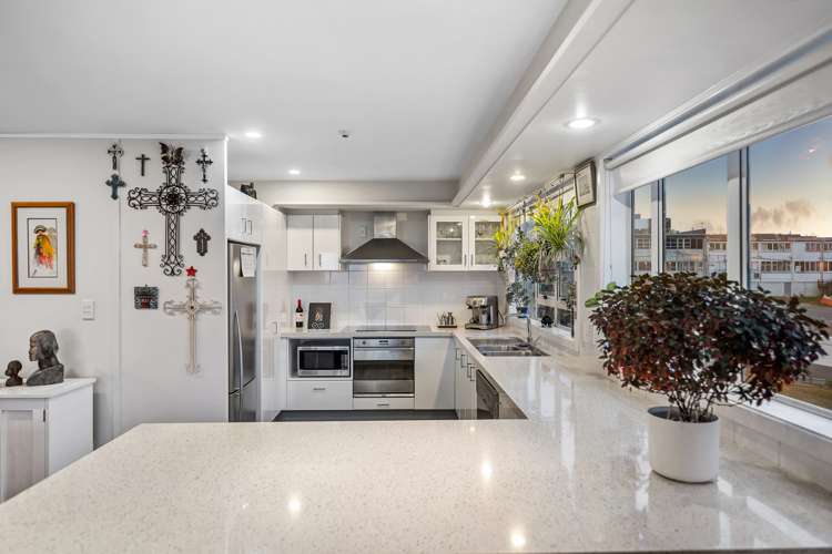 2f/68 Mokoia Road Birkenhead_2