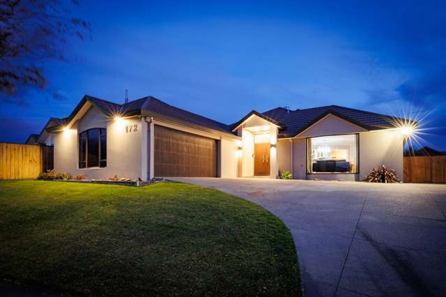 Spacious living, immaculately presented