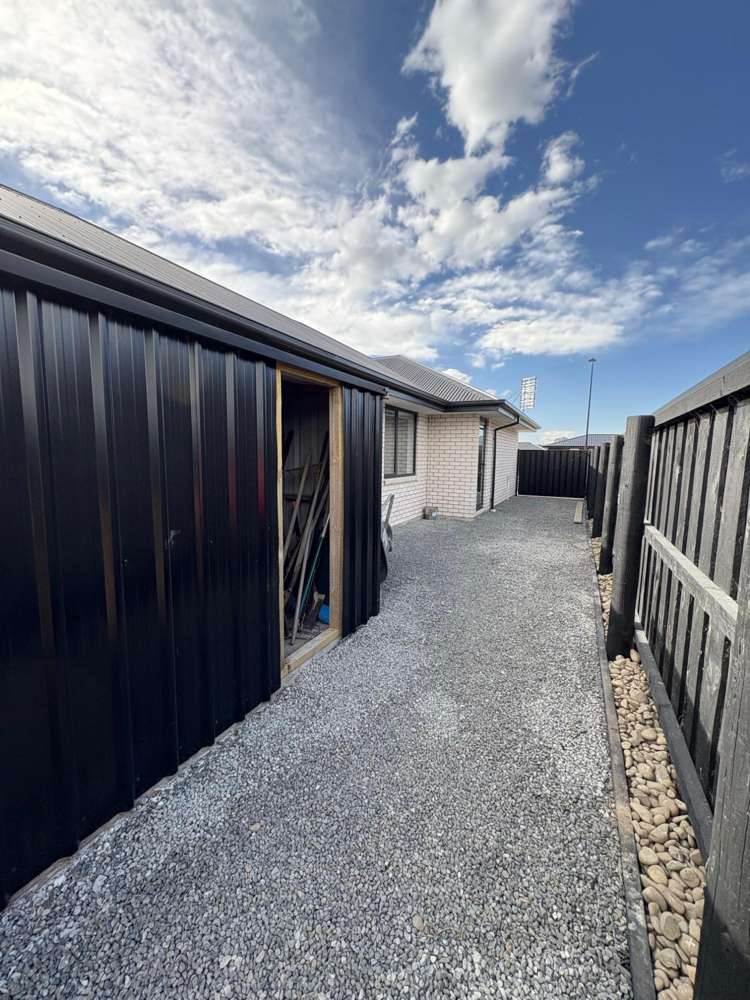  37 Eric Crozier Road Darfield_13