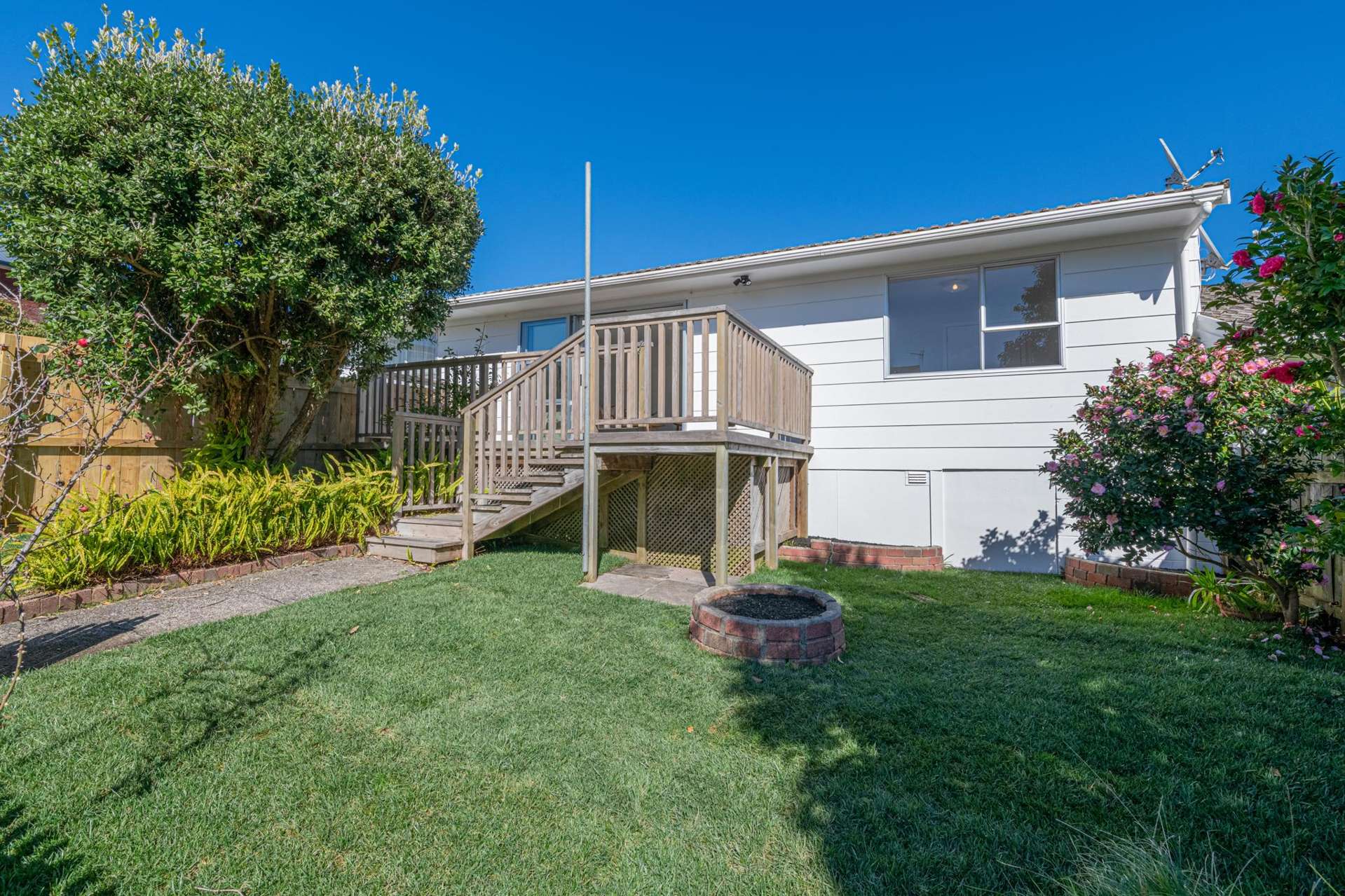 2/36A Sunnynook Road Sunnynook_0