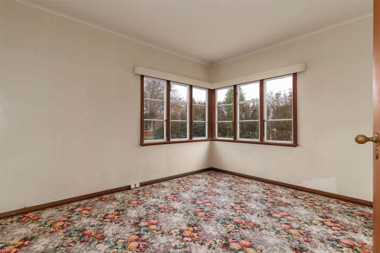 19 Masters Crescent Masterton_8