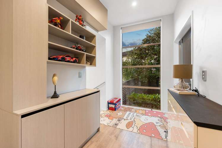 124 Kyle Road Greenhithe_5
