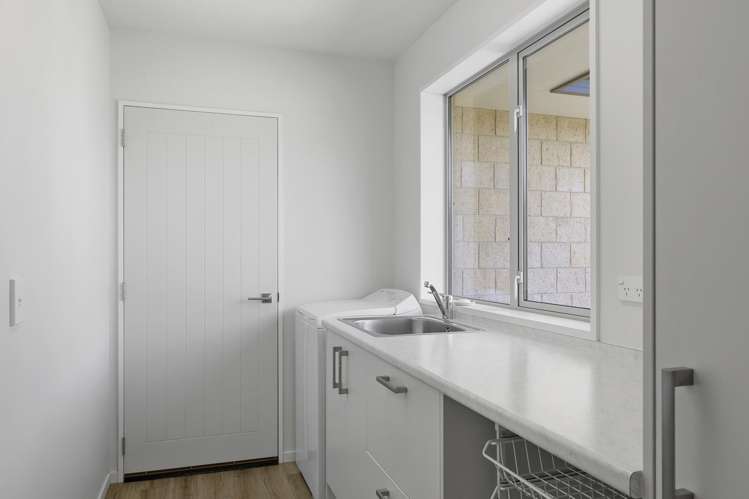 18a Pemberton Drive Darfield_15