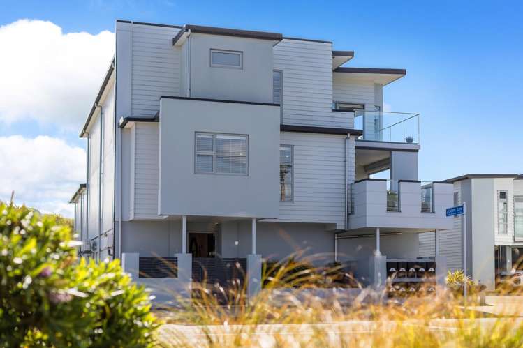 1 Lucern Lane Petone_22