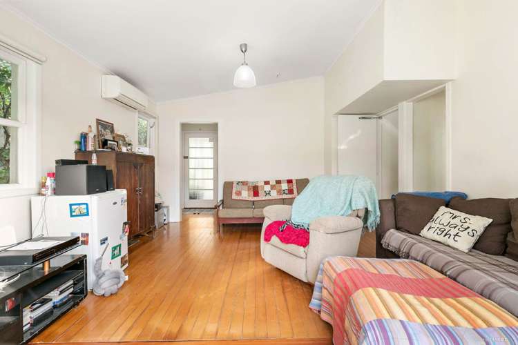 11 Kenmure Avenue Forrest Hill_6