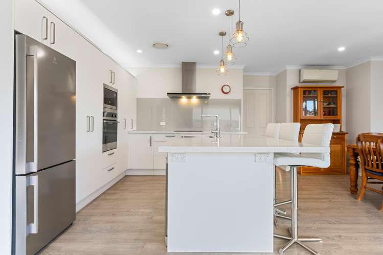 70 Wairere Road The Gardens_6