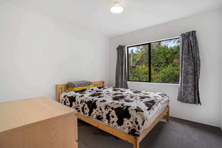 2/16 Mistletoe Place Browns Bay_10