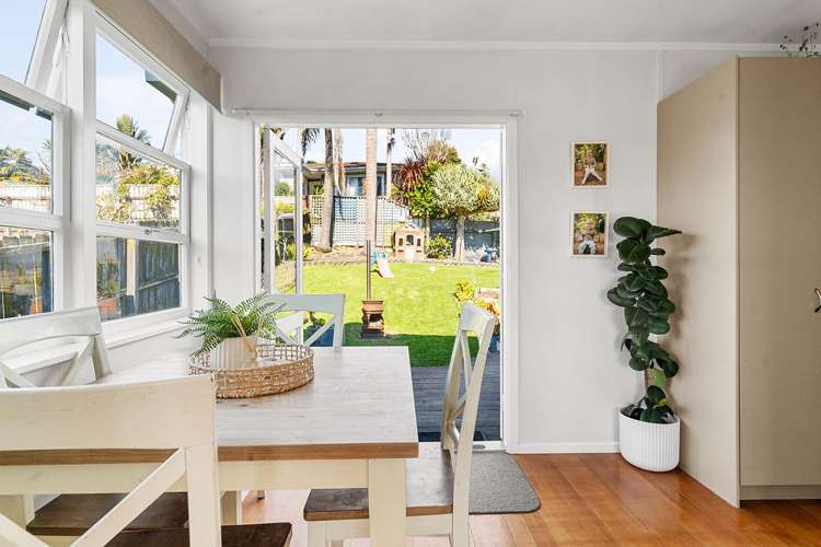 8B Esk Street Parkvale_6