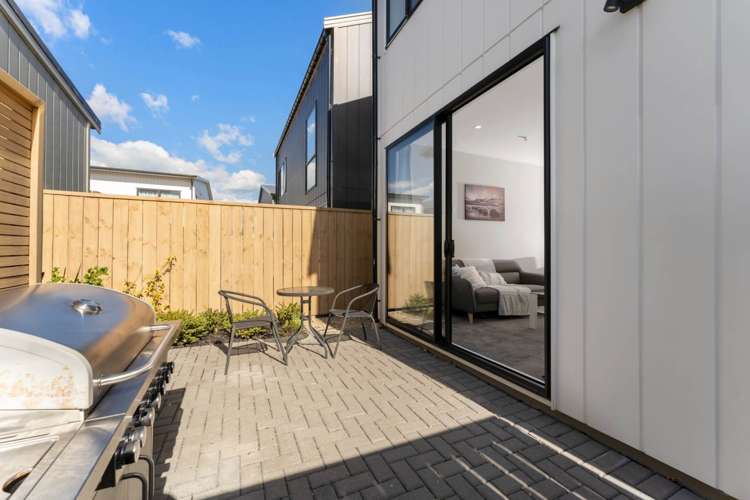 4 Awamarino Way Westgate_9